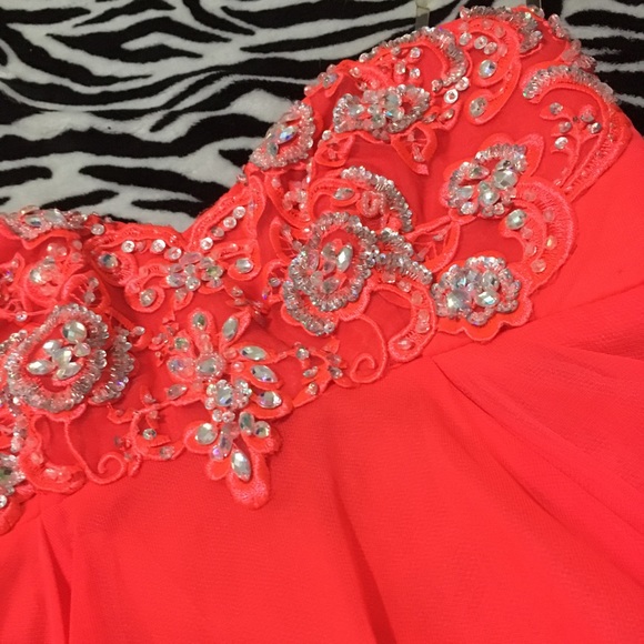 Coral Formal/Banquet Dress - Picture 2 of 4